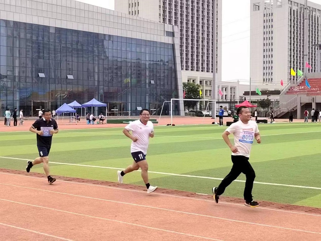 图片4.jpg 图片4.jpg