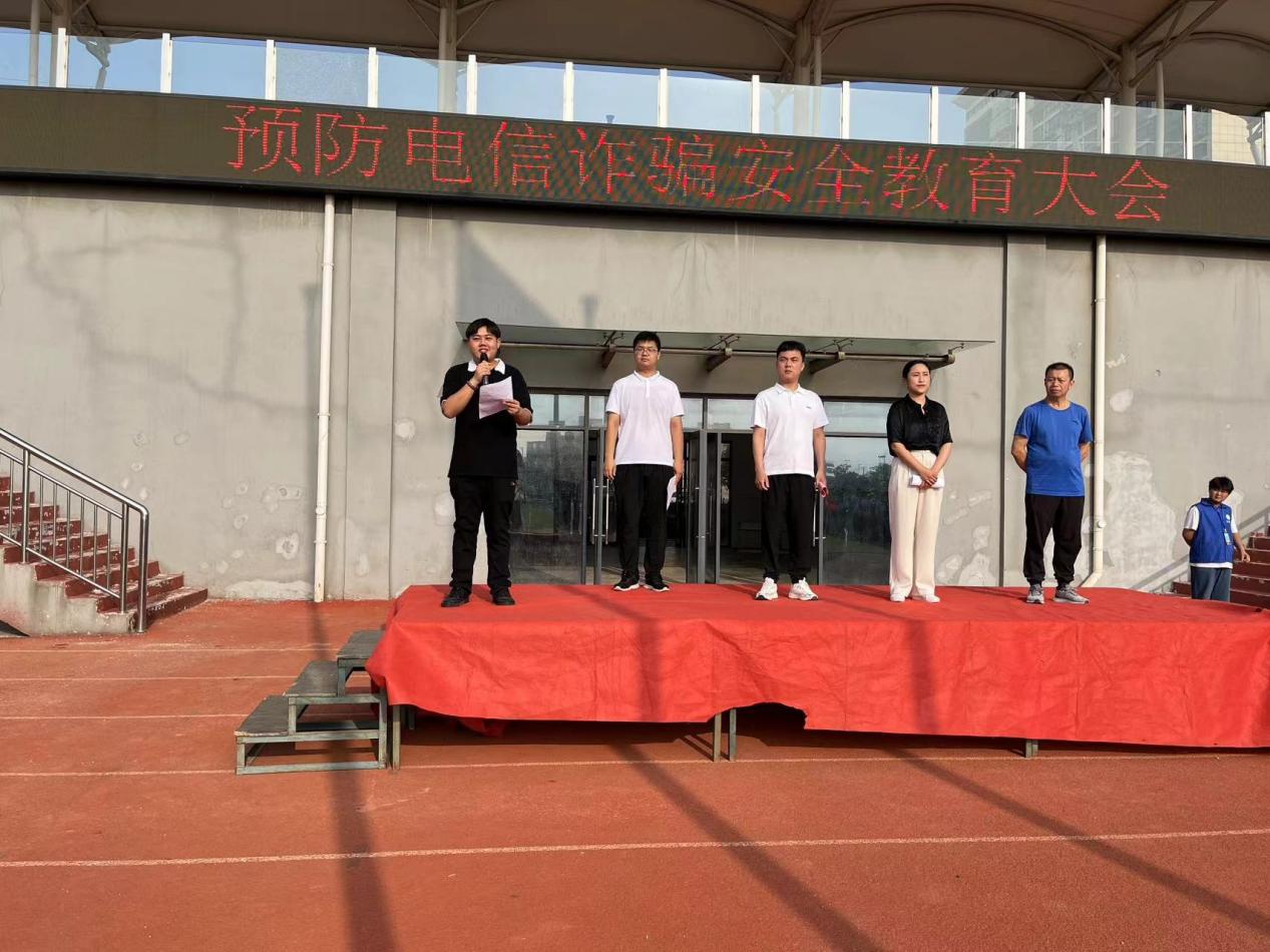 图片2.jpg 图片2.jpg